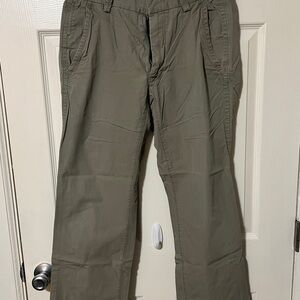 GAP Men's Khaki Chinos